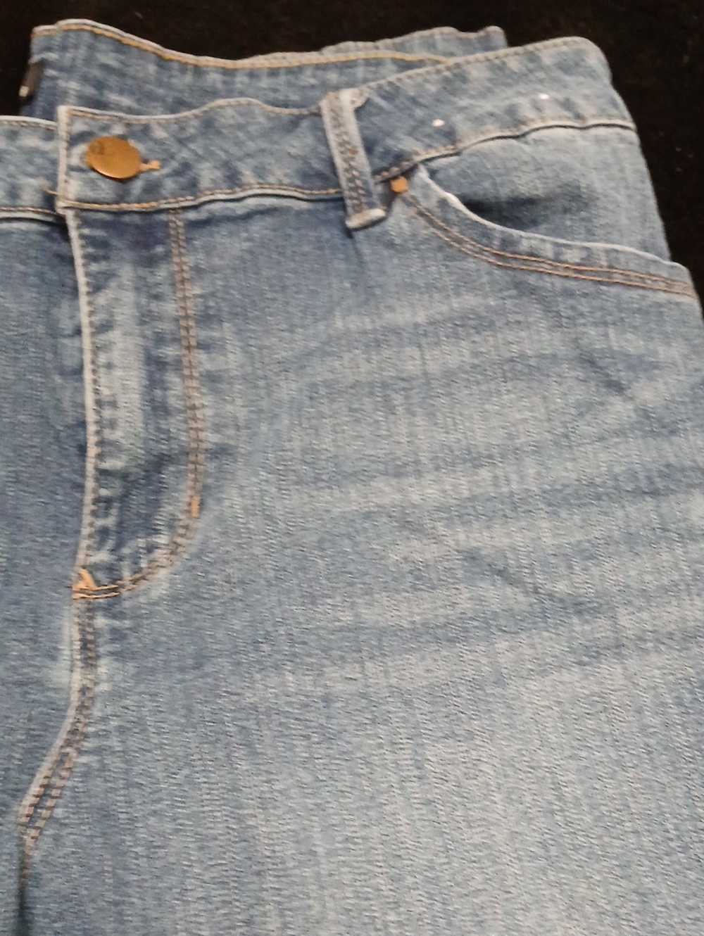 Denim Capris - Picture 3 of 4